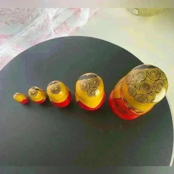 Vintage Handmade Nesting dolls - Picture 3 of 12